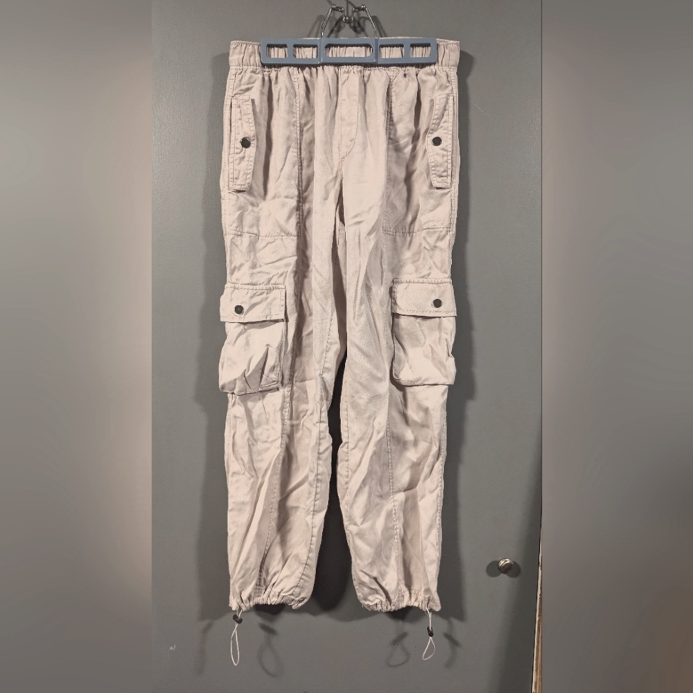 Lightweight Cargo Lyocell Jogger